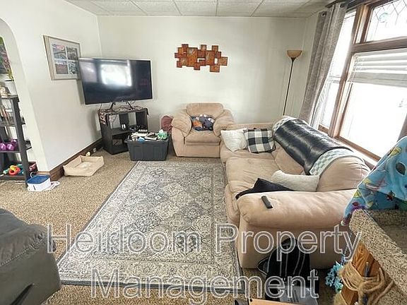 4th image of 510 N 23rd Ave W #1