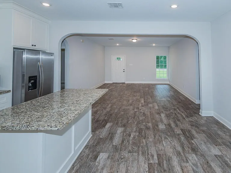 7705 Pin Oak St — Photo 6