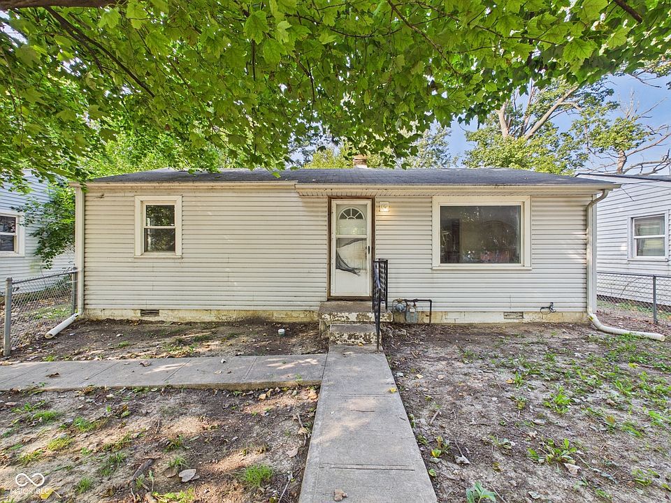 1st image of 2608 E 7th St