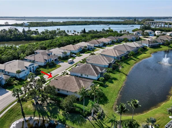 9240 Orchid Cove Cir, Vero Beach, FL 32963