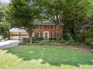 934 Tall Pine Ct, Stone Mountain, GA 30087