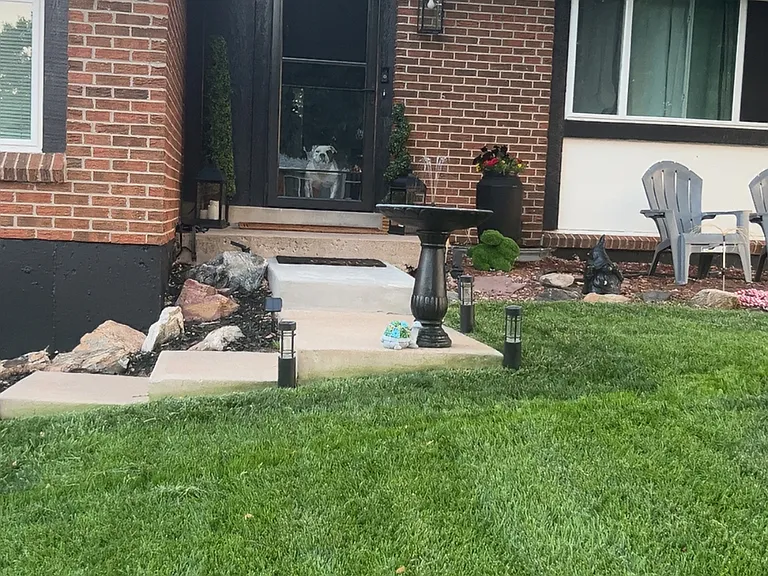 9570 W Maplewood Pl — Photo 2