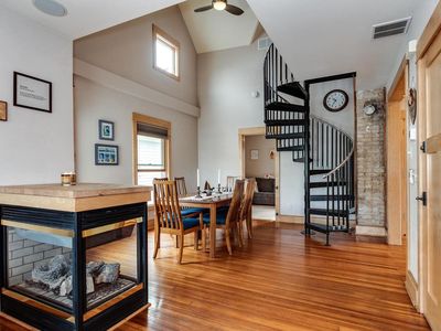 1023 Williamson Street #2, Madison, WI, 53703