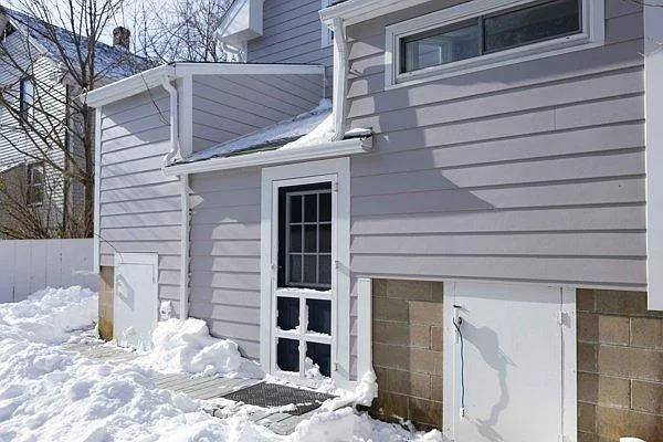 62 Roseneath Ave — Photo 36