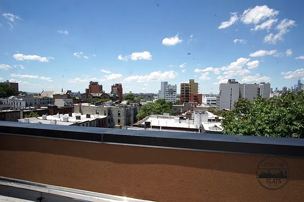 Rented by Lofts and Flats LLC | media 27