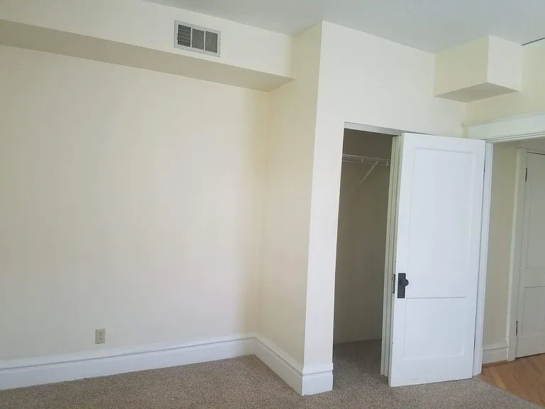 324 Laurel St #1N — Photo 8