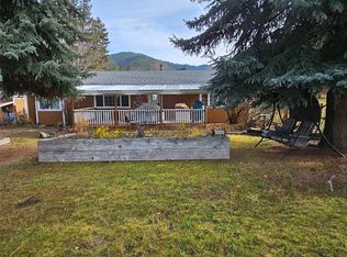 22255 Wallace Creek Rd, Clinton, MT 59825