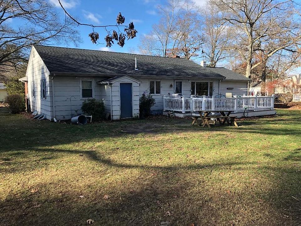 157 Fremont St, Taunton, MA 02780 Zillow
