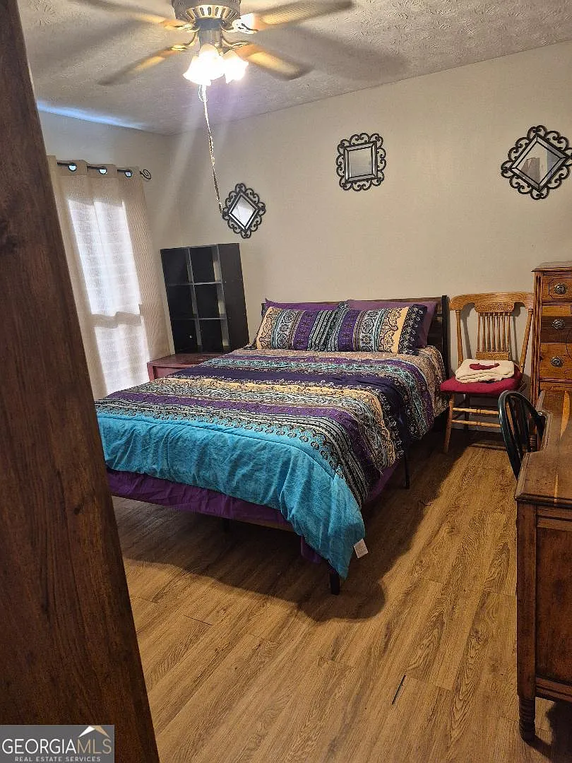1 bed, 1.0 bath, $750 — Photo 1