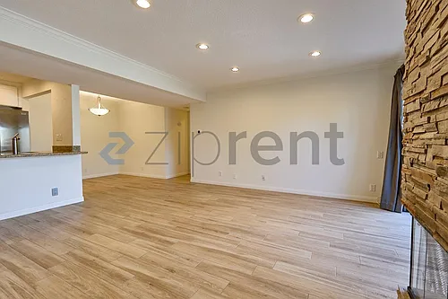 25761 Le Parc #87 Photo 1