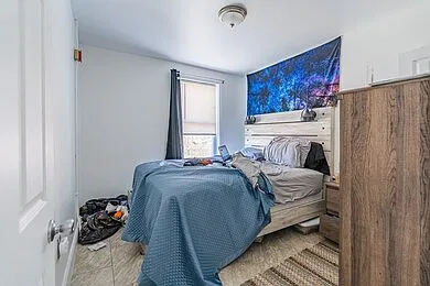 14 Fairmount St #3R