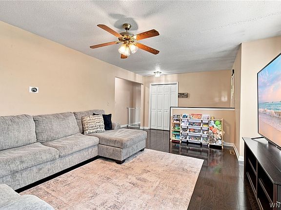 4th image of 2146 Langdon Rd