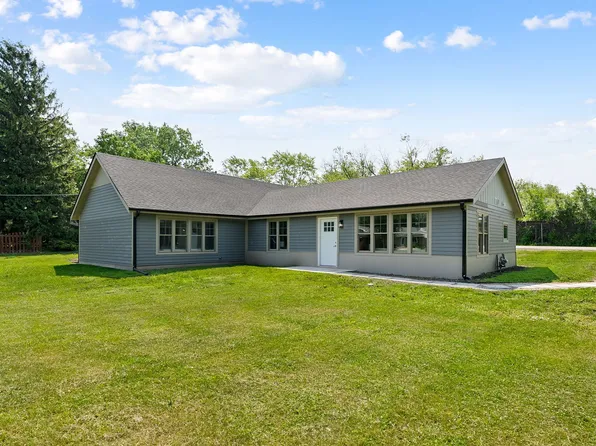 1N531 Newton Ave, Glen Ellyn, IL 60137