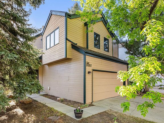 3rd image of 5592 Stonewall Pl