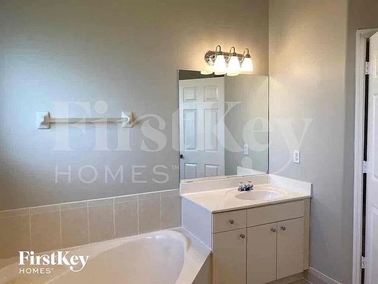 16119 SW 61st Ln — Photo 19