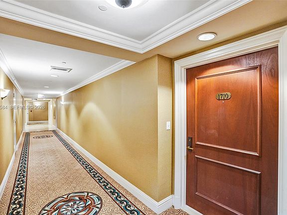 4th image of 2000 Island Blvd APT 1710