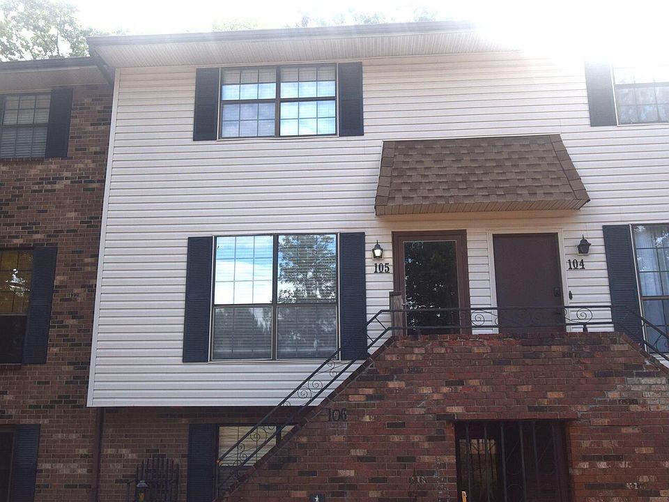 1st image of 105 Halia Crst #105