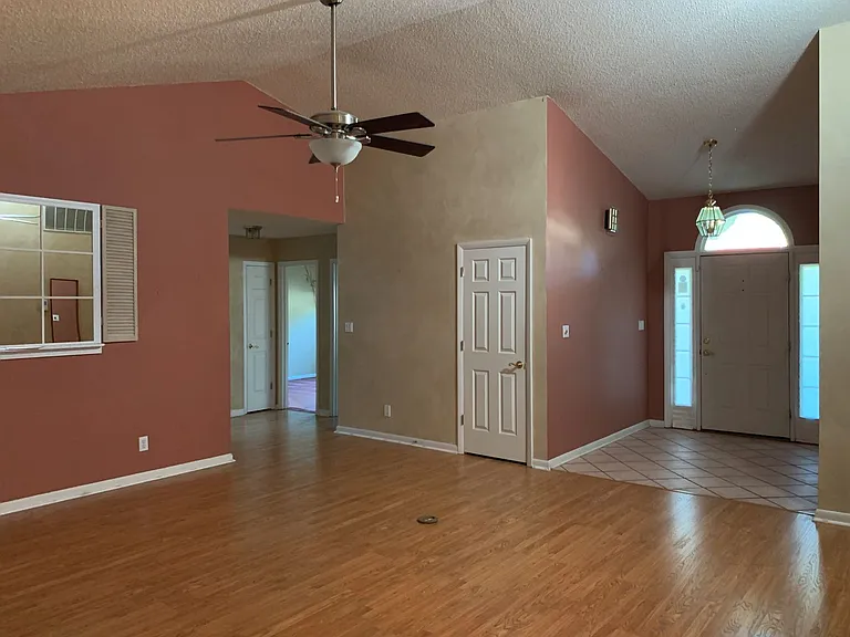 480 Shellbank Dr — Photo 10