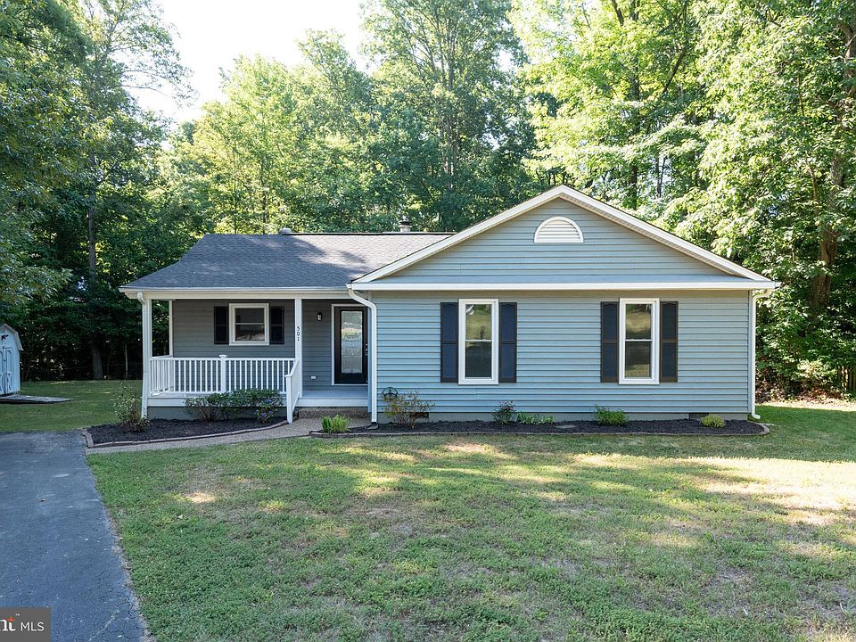1st image of 501 Grinell Dr