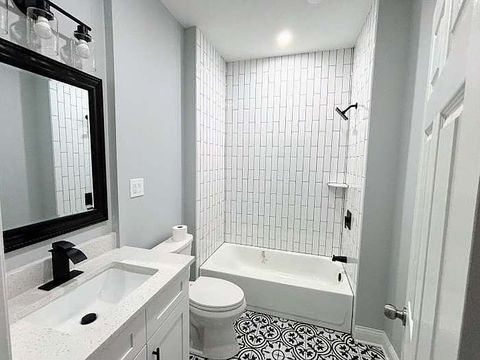1st image of 1827 S 49th Ct #1