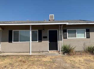 6720 2nd St, Riverbank, CA 95367