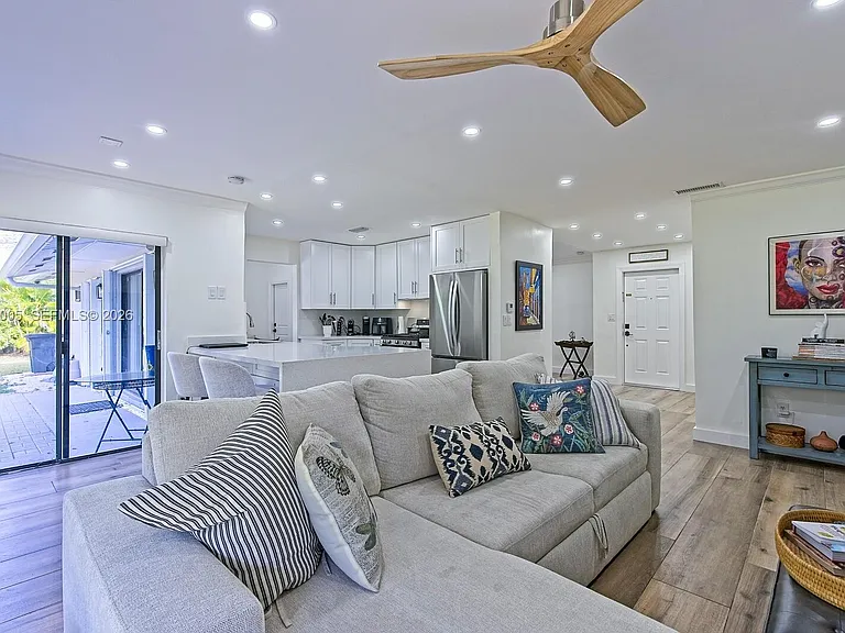 10900 SW 124th Rd — Photo 11