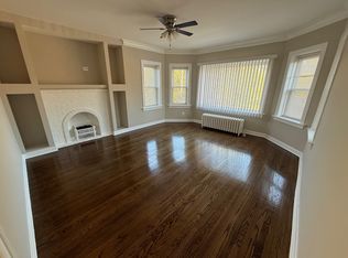 7932 S Yates Blvd #2, Chicago, IL 60617