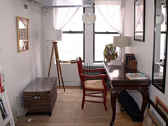 5th image of 107 W 26th St APT 4A