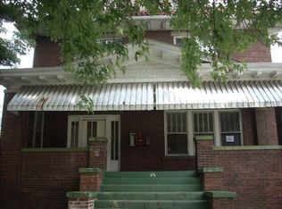 6th Ave, Huntington, WV 25701