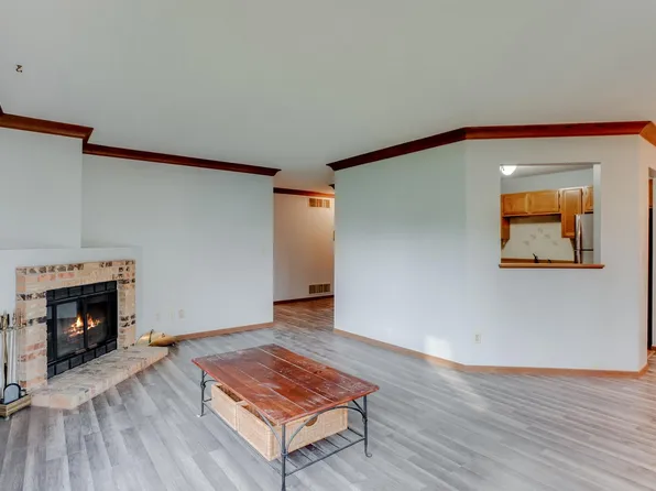 3584 Blue Jay Way APT 101, Eagan, MN 55123
