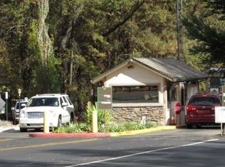 20064 Ridgecrest Way, Groveland, CA 95321