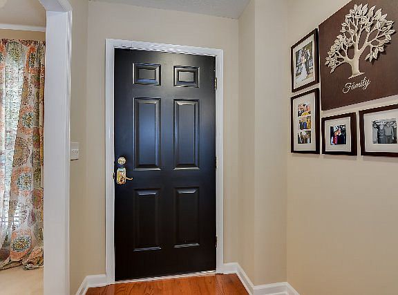 3rd image of 109 Royal Pine Dr