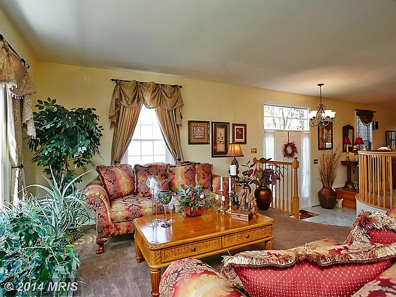 3rd image of 7425 Dunnington Pl