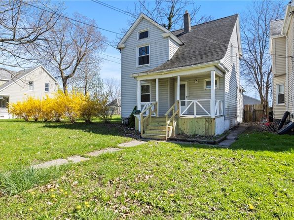 2731 Falls St, Niagara Falls, NY 14303