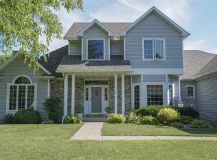 1840 Partridge Ln, Waterloo, IA 50701