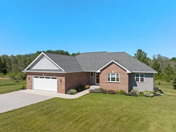 121 S Columbia Ave, Sturgeon Bay, WI 54235