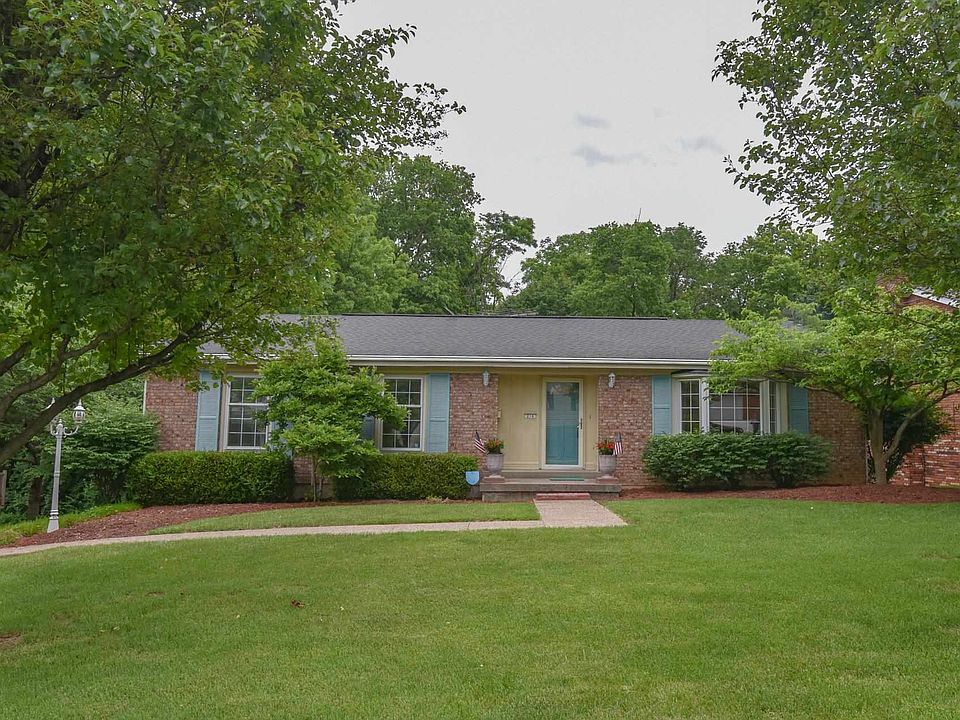 1st image of 216 Claxon Dr