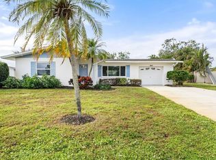 2410 33rd St W, Bradenton, FL 34205