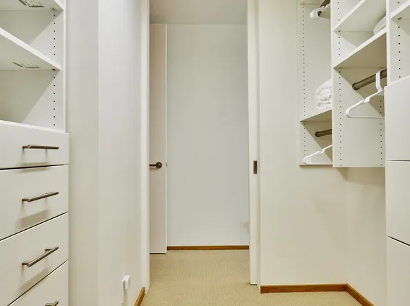 1 Irving Place image 10 of 24