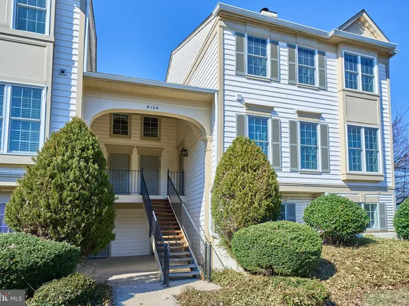 8124 Bayonet Way APT 102, Manassas, VA 20109