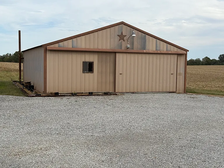 6078 State Highway 129 — Photo 15