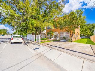 959 SW 6th St, Miami, FL 33130