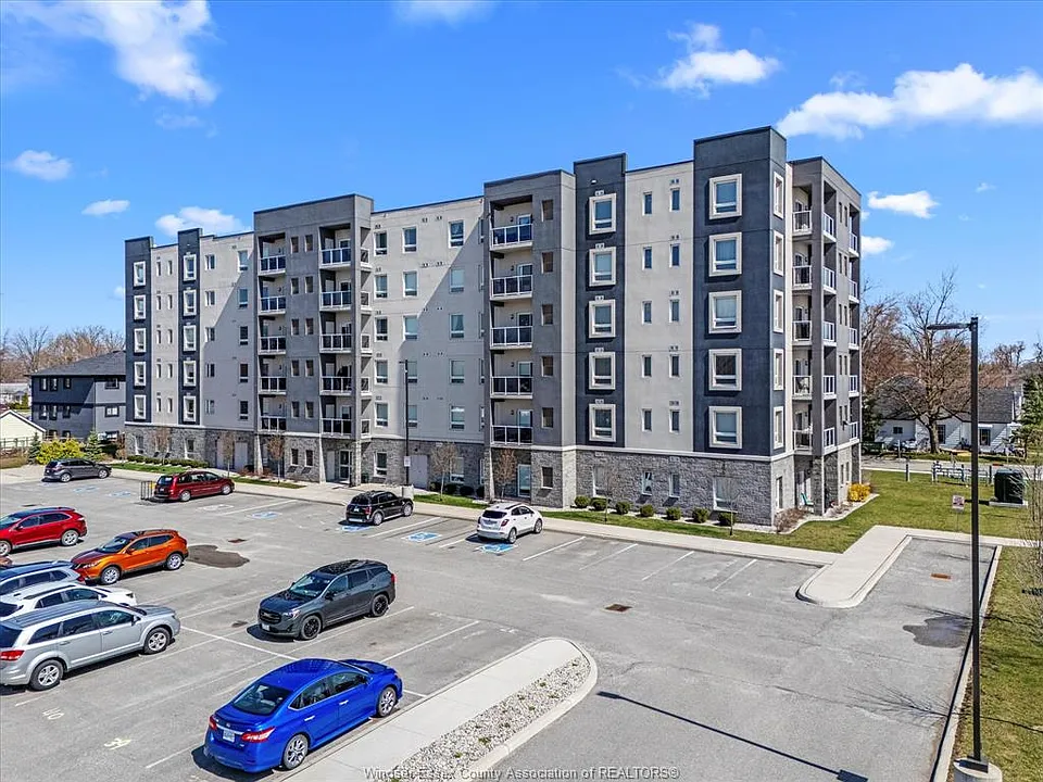22 Victor St #509