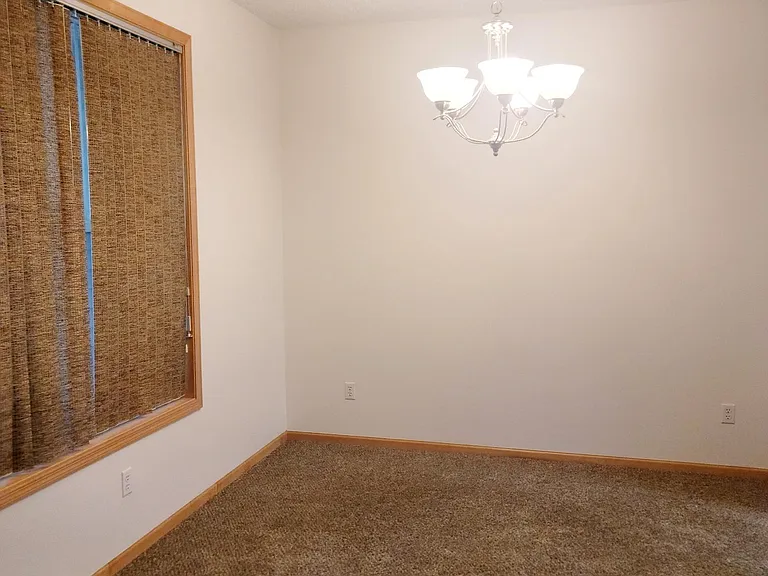3049 Chamberlain St N #4 — Photo 6