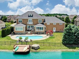 5630 Anchor Hills Dr, Sylvania, OH