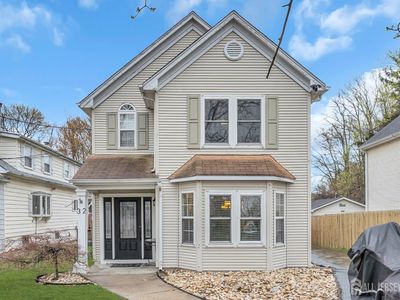 32 Matawan Rd, Laurence Harbor, NJ, 08879