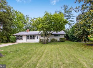 6113 Clovergrass Dr, Alexandria, VA 22310