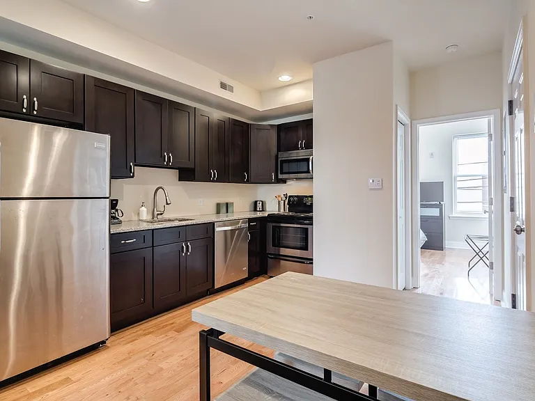 2551 Grays Ferry Ave #2 — Photo 3