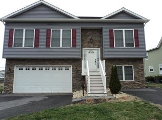 3105 Lynch Rd, Baltimore, MD 21219