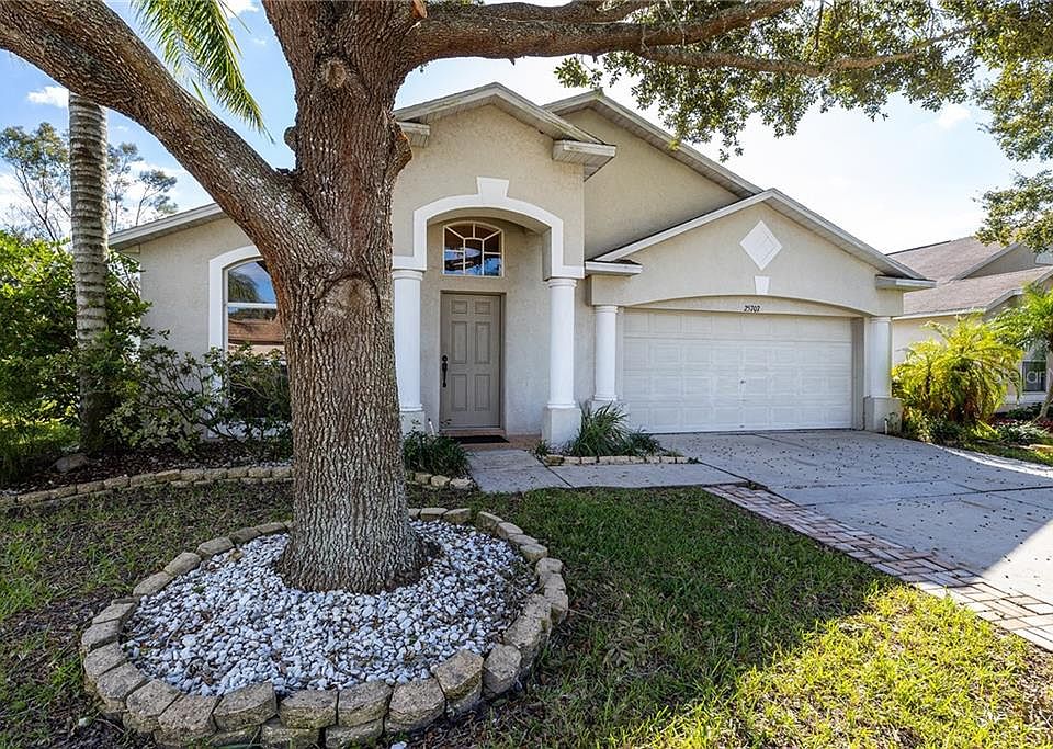 1st image of 25707 Bloomsbury Ct